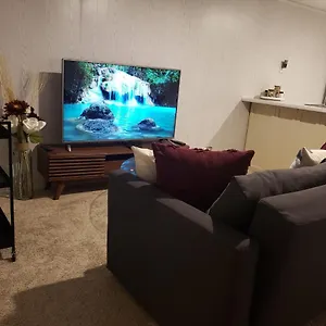 Apartment 2plex, Choose, 1of 2 Entire Units