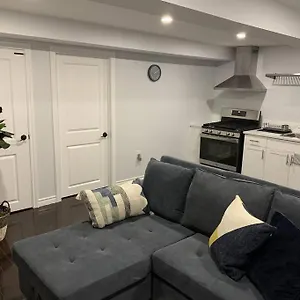 Apartment *cozy, Newly Renovated, Fully Equipped*