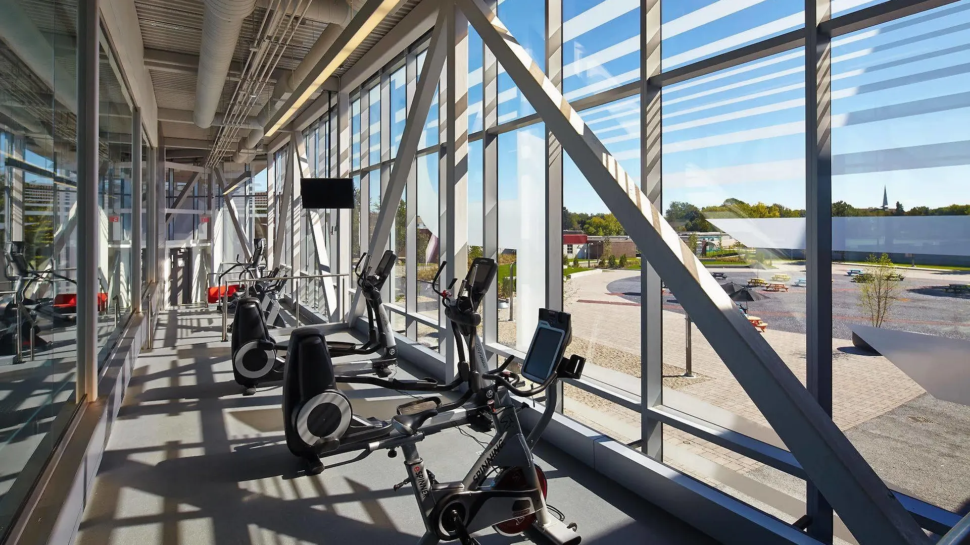 ** Aparthotel Residence & Conference Centre - Hamilton Canada